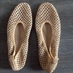 Elegant Gold Mesh Women's Flats